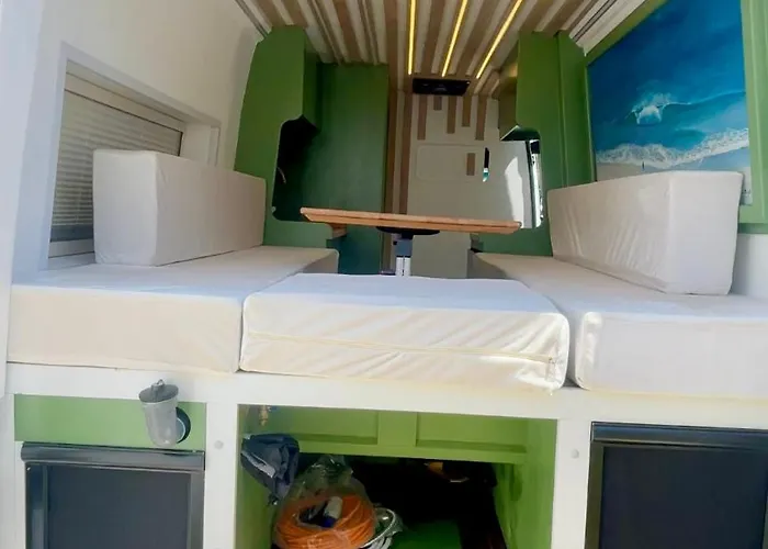 Alvanture Luxury Campervan The Mother Apartmán