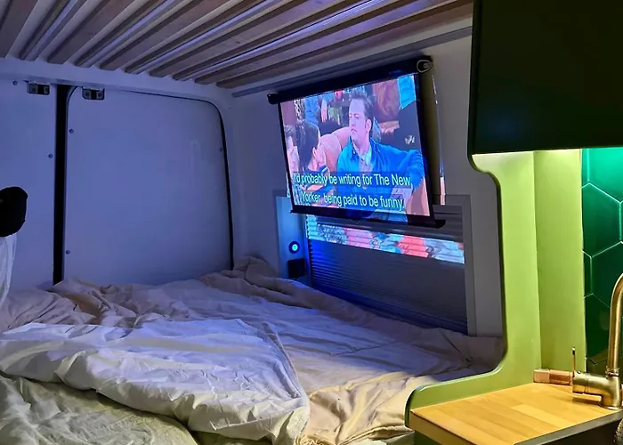 Alvanture Luxury Campervan The Mother